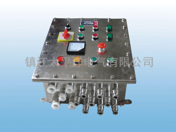 防(fang)爆操作箱(xiāng)生産租賃(lin)廠家