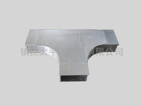 金(jīn)屬橋架(jià)三通