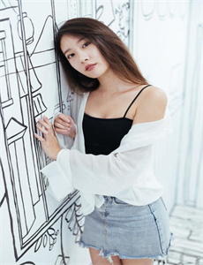 老湿影破解版免费还看-女人精69xxxxx舒心