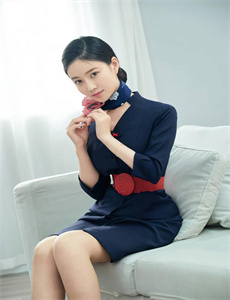 成年香蕉大黄美女美女-半妖乳娘